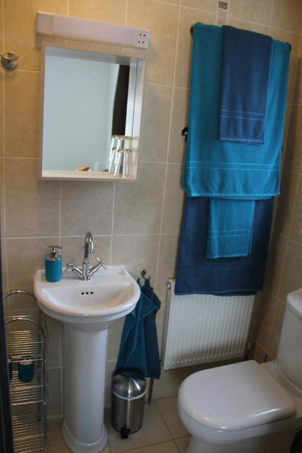 Uisce Beatha House B&B Portmagee Exterior photo